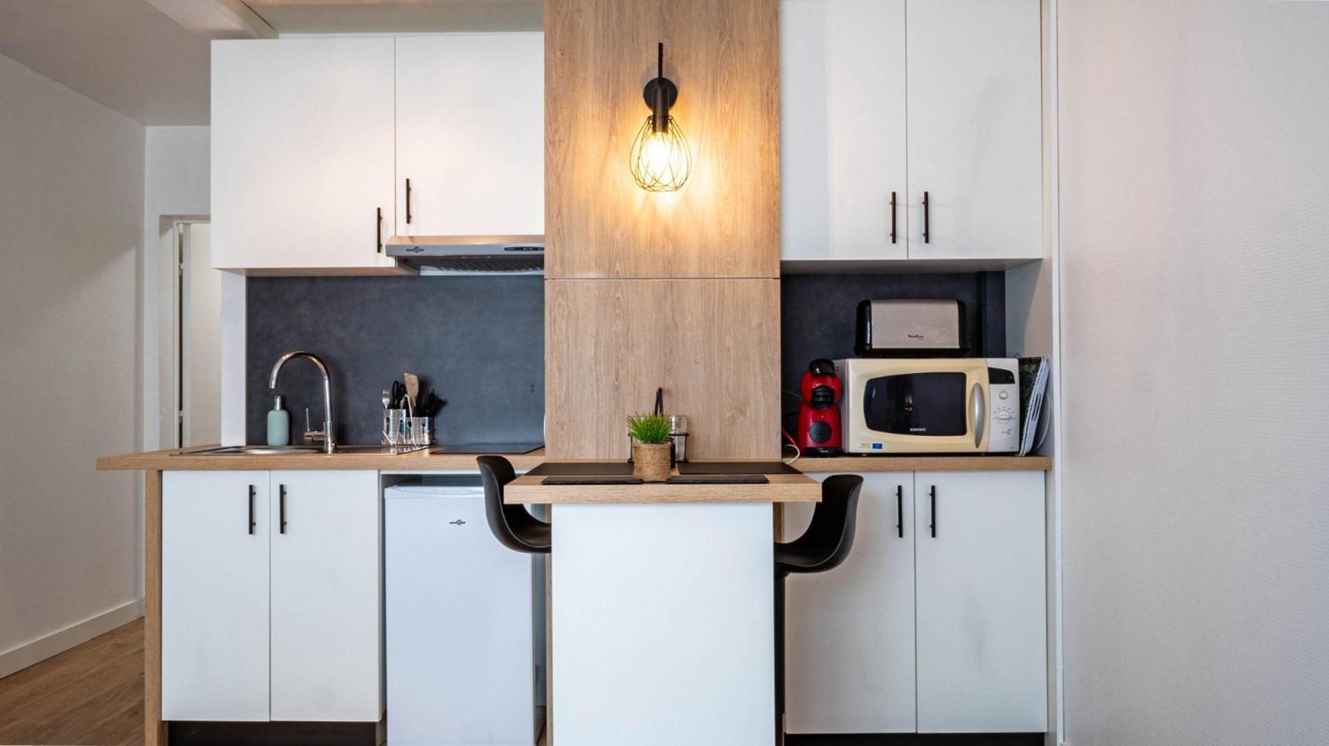 Le Petit Hotel - Superbe Studio Entierement Neuf Poitiers Exteriör bild